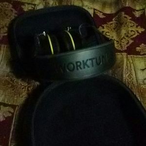 WorkTunes